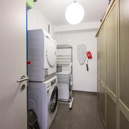 Apartment 140qm 3br - Central, Cozy And Stylish